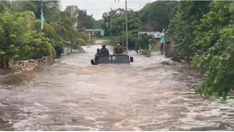 La tormenta tropical Cristobal tocó tierra a 20 kms de Ciudad del Carmen, Campeche