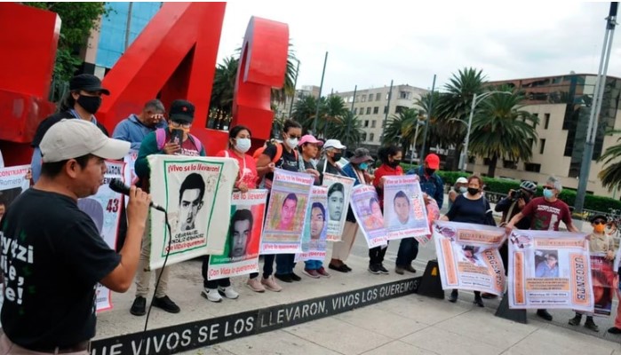Caso Ayotzinapa: juez absolvió a 24 imputados, hasta el momento van más de 120 liberados