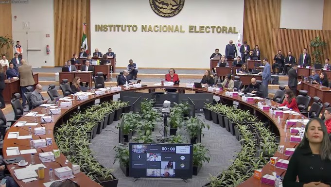 INE acuerda publicar listas de candidatos a elecciones del Poder Judicial a pesar de inconsistencias