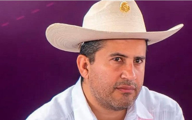 Quién era Carlos Manzo, el alcalde de Uruapan, asesinado en plena celebración de Día de Muertos.