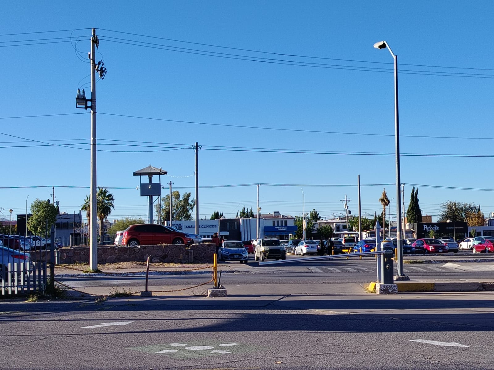 🚨 Robo en Laboratorios de FACIATEC: Cámaras Captan el Delito, Pero Vigilancia de la UACH No Actúa y niega acceso a video de seguridad